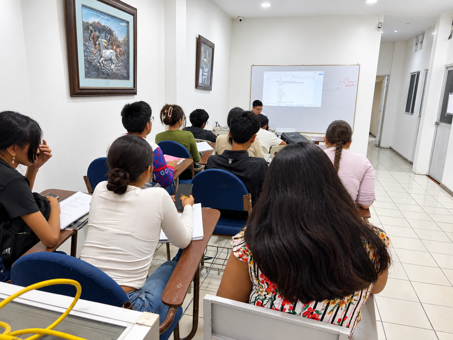 Clase de preparación académica LEONPROL